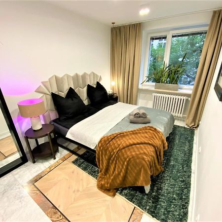 Design+Luxus Apartment Im Zentrum! +Netflix Warschau Buitenkant foto